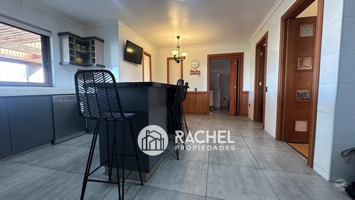 VENTA DE GRAN CASA EN CONDOMNIO PORTAL DE LA FRONTERA