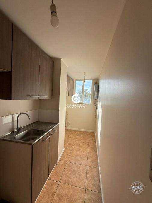 Carrillo Propiedades vende excelente departamento Condominio Luis Durand