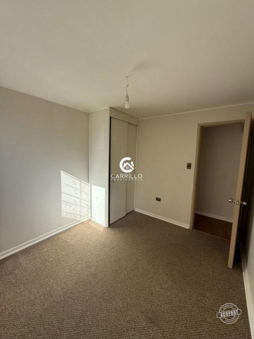 Carrillo Propiedades vende excelente departamento Condominio Luis Durand