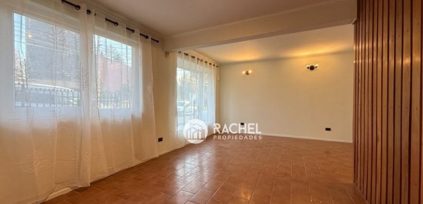 SE ARRIENDA CASA CON 4 DORMITORIOS – Sector Camino El Alba