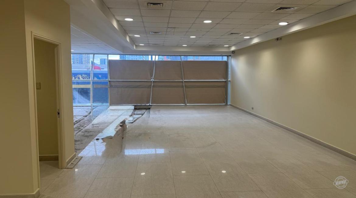 ARRENDAMOS AMPLO LOCAL COMERCIAL IDEAL PARA INSTITUCION CENTRO DE TEMUCO