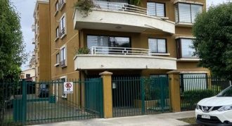 Departamento 2 dormitorios, 2 baños y estacionmiento