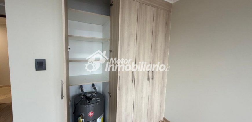 SE ARRIENDA LUMINOSO DEPARTAMENTO ESTUDIO A PASOS DE AVENIDA ALEMANIA, UNIVERSIDADES, CENTROS MÉDICOS Y COMERCIO