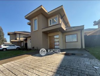 SE ARRIENDA HERMOSA CASA – SECTOR PONIENTE