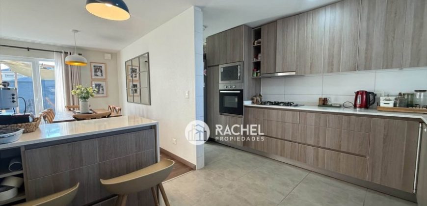 SE ARRIENDA HERMOSA CASA – SECTOR PONIENTE
