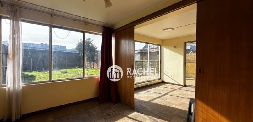 SE VENDE PROPIEDAD CON GRAN TERRENO EN INMEJORABLE UBICACIÓN CON PROYECCIÓN COMERCIAL