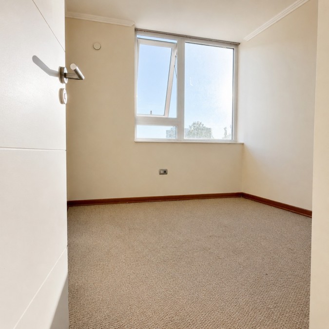 SE ARRIENDA DEPARTAMENTO 2 DORMITORIOS + ESTACIONAMIENTO Y BODEGA EDIFICIO BORDEPLAZA