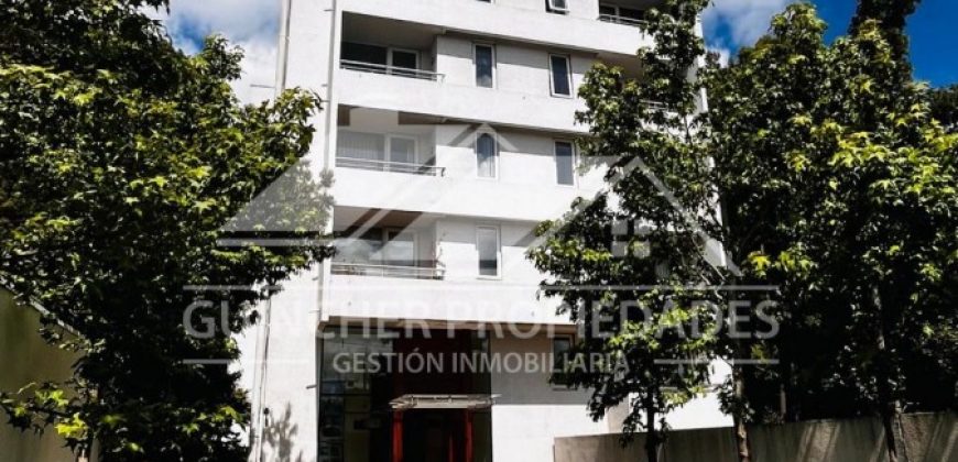 SE ARRIENDA DEPARTAMENTO ESTUDIO AMOBLADO EDIFICIO ARRAYAN