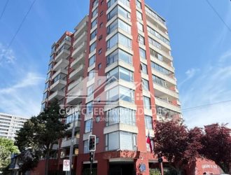 SE VENDE IMPECABLE DEPARTAMENTO 3 DORMITORIOS EDIFICIO DON PEDRO IV