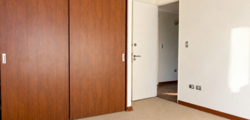 SE ARRIENDA DEPARTAMENTO 2 DORMITORIOS + ESTACIONAMIENTO Y BODEGA EDIFICIO BORDEPLAZA