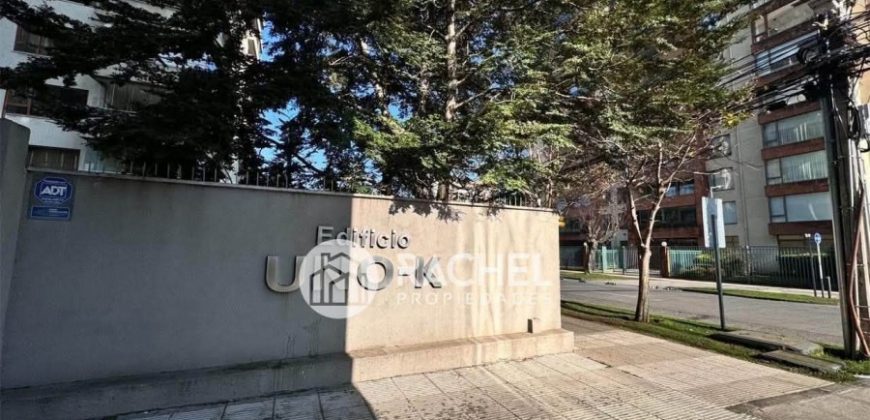 EN ARRIENDO BOX DE ATENCIÓN MÉDICA, ESTÉTICA O PROFESIONAL EDIFICIO UNO K – TEMUCO
