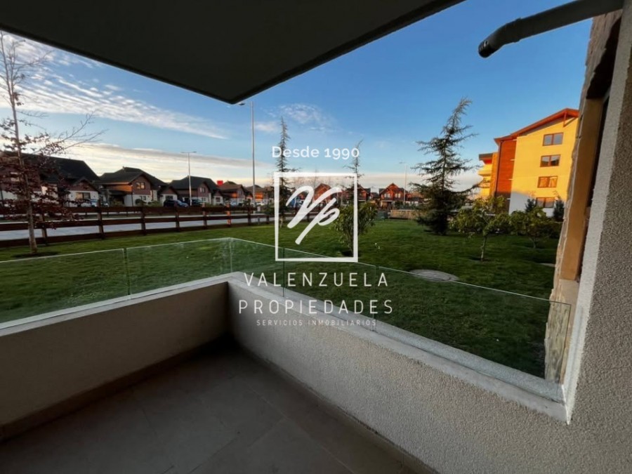 Condominio Vista Golf Amplio y Cómodo A Pasos de Universidad Católica
