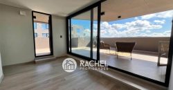 SE ARRIENDA INCREIBLE PENTHOUSE EN EXCLUSIVO EDIFICIO PONTEVEDRA-Sector Portal de la Frontera