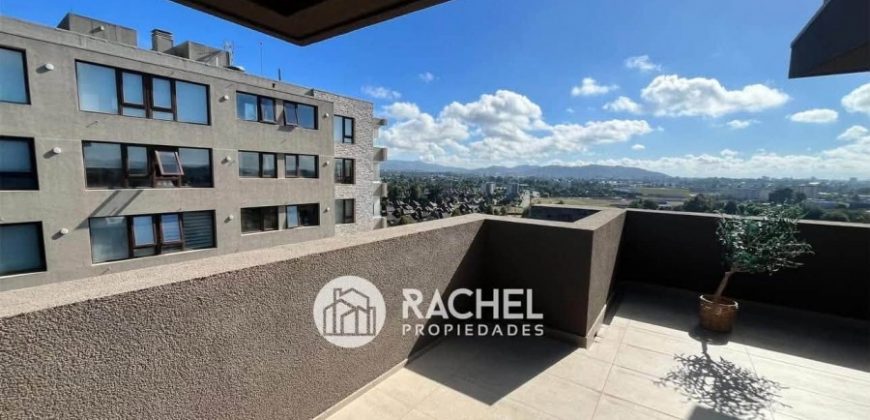 SE ARRIENDA INCREIBLE PENTHOUSE EN EXCLUSIVO EDIFICIO PONTEVEDRA-Sector Portal de la Frontera