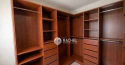 SE VENDE CASA CON GRAN TERRENO PASAJE CERRADO- Sector Barrio Inglés