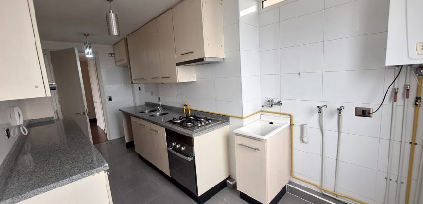 Arriendo departamento 3 dormitorios 3 baños