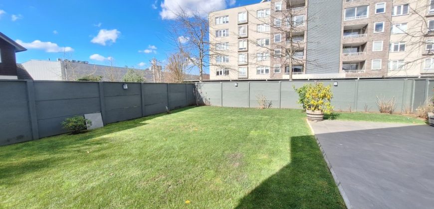 Vendo Casa en Condominio Barrio Inglés II