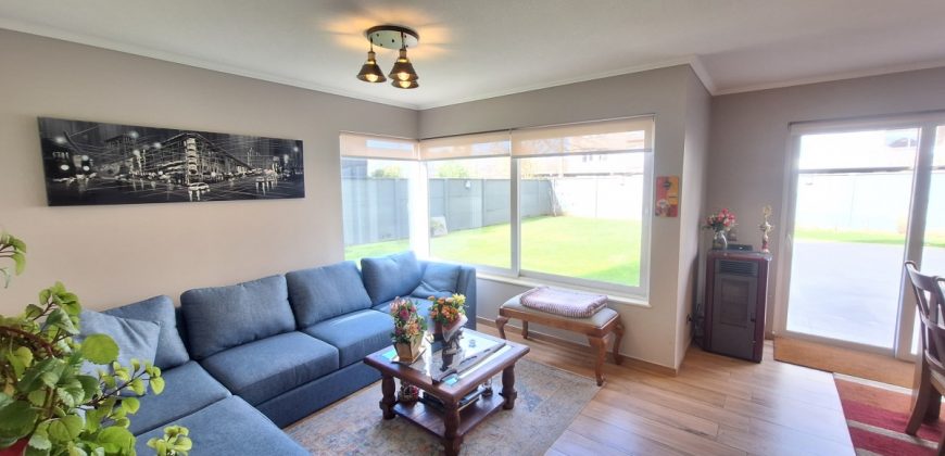 Vendo Casa en Condominio Barrio Inglés II