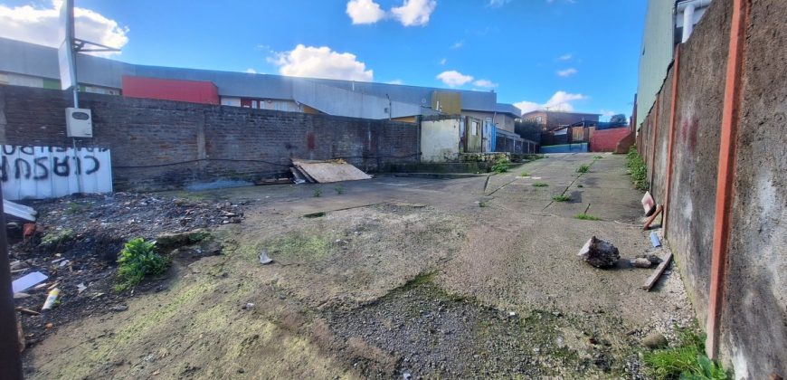 VENDO Terreno en Pedro de Valdivia – Alto Flujo y Visibilidad