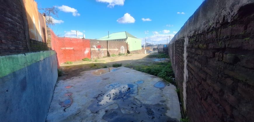 VENDO Terreno en Pedro de Valdivia – Alto Flujo y Visibilidad