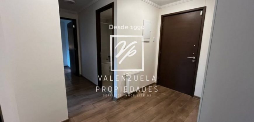 Condominio Vista Golf Amplio y Cómodo A Pasos de Universidad Católica