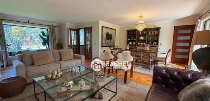 SE VENDE CASA CON GRAN TERRENO PASAJE CERRADO- Sector Barrio Inglés