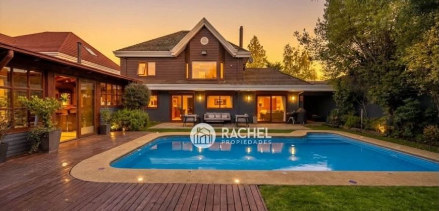 SE VENDE HERMOSA CASA 5D CON QUINCHO Y PISCINA EN PASAJE CERRADO -Sector Barrio Inglés