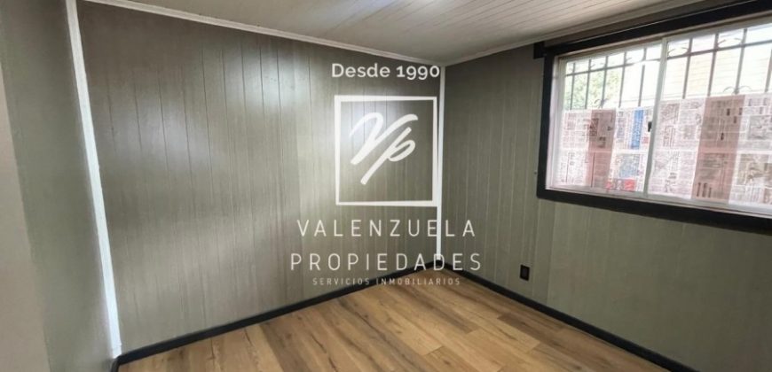 Sector Javiera Carrera Amplio Patio, Excelente Conectividad y Ubicación Privilegiada