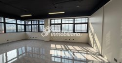 ARRENDAMOS AMPLIA Y LUMINOSA OFICINA NUEVA EN EL CENTRO DE TEMUCO IDEAL PARA EMPRESAS Y PROFESIONALES CONSOLIDADOS