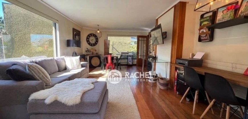SE VENDE CASA CON GRAN TERRENO PASAJE CERRADO- Sector Barrio Inglés