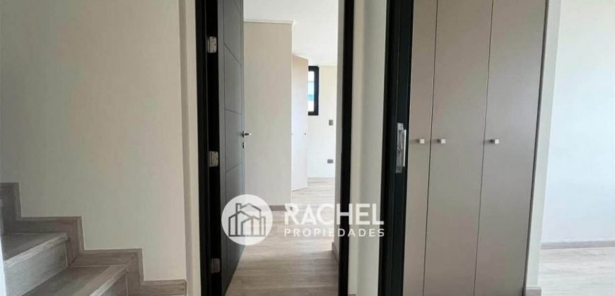 SE ARRIENDA INCREIBLE PENTHOUSE EN EXCLUSIVO EDIFICIO PONTEVEDRA-Sector Portal de la Frontera