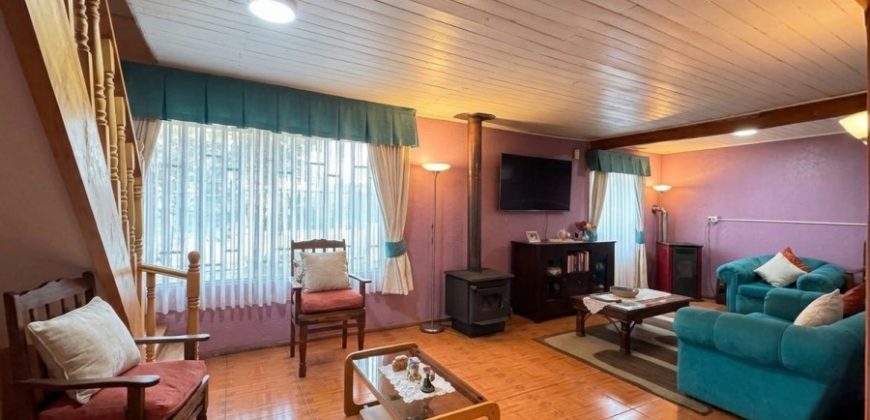 VENDEMOS GRAN CASA DE 5 DORMITORIOS Y 2 BAÑOS EN VILLA SAN PATRICIO BARRIO CONSOLIDADO EN LA CIUDAD DE TEMUCO