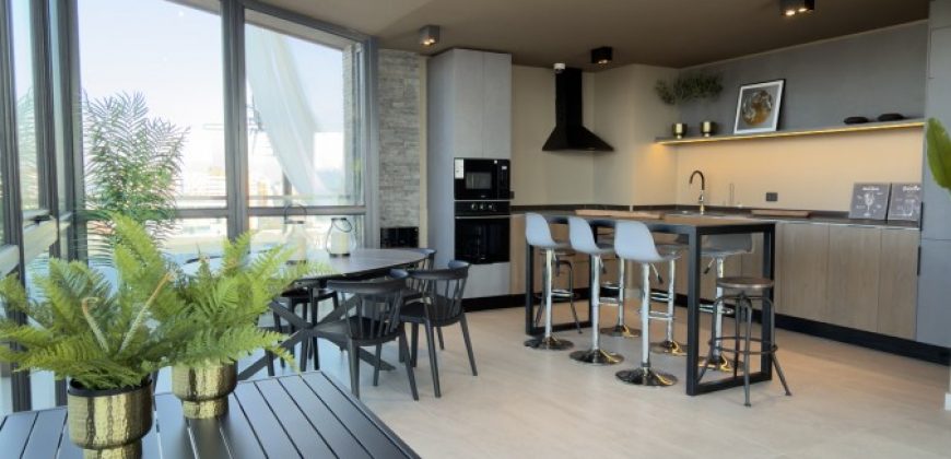 ARRIENDA DEPARTAMENTO ESTUDIO + ESTACIONAMIENTO EDIFICIO TERRASSA AVENIDA ALEMANIA