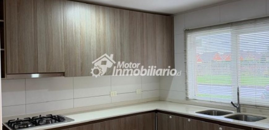 ARRENDAMOS AMPLIA Y MODERNA CASA EN BARRIO GERMANIA SECTOR PONIENTE DE LA CIUDAD DE TEMUCO A PASOS DE COLEGIOS, ÁREAS VERDES Y COMERCIO