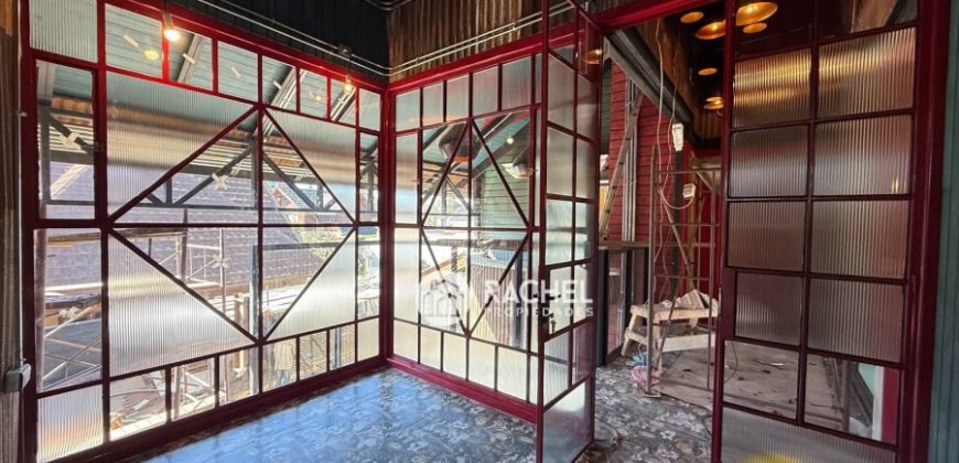 EN ARRIENDO LOCALES COMERCIALES EN INNOVADOR CONCEPTO DE GALERÍA – Sector Portal de la Frontera