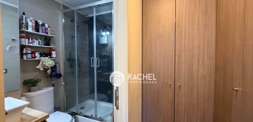 SE ARRIENDA HERMOSA CASA CON QUINCHO EN CONDOMINIO- Sector Barrio Francés