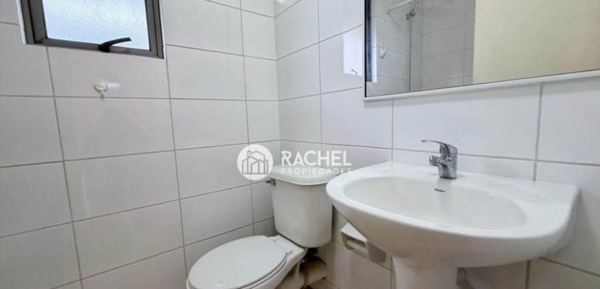 SE ARRIENDA IMPECABLE CASA EN CONDOMINIO ALTOS DEL MAIPO