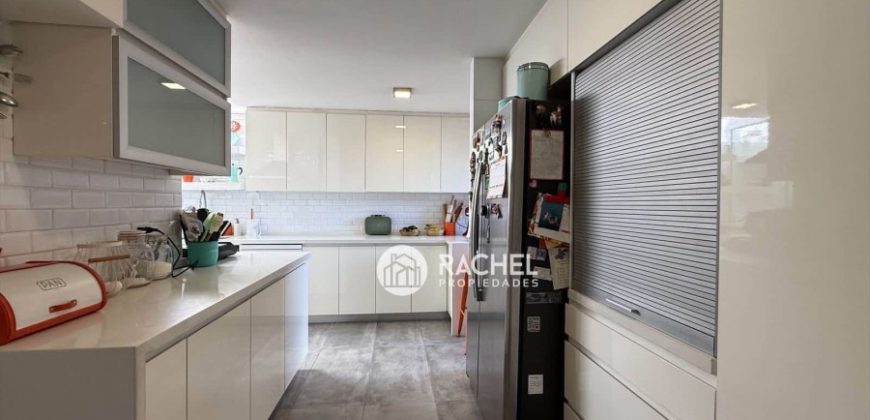 IMPECABLE CASA EN VENTA EN CONDOMINIO “LOMAS” DE MIRASUR”