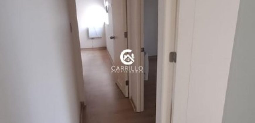 Carrillo Propiedades Vende Amplio Departamento