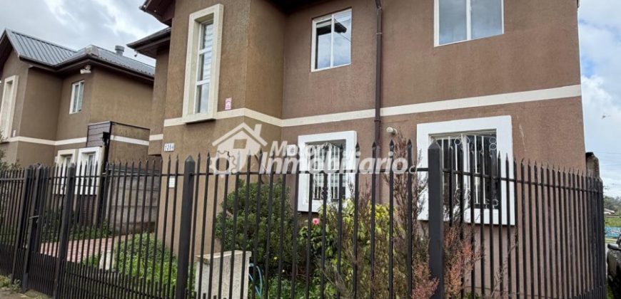 ARRENDAMOS IMPECABLE CASA DE 3 DORMITORIOS Y 3 BAÑOS EN LA COMUNA DE PADRE LAS CASAS CON QUINCHO