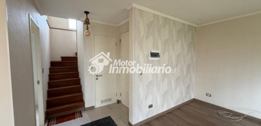 ARRENDAMOS IMPECABLE CASA DE 3 DORMITORIOS Y 3 BAÑOS EN LA COMUNA DE PADRE LAS CASAS CON QUINCHO