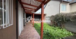 ARRENDAMOS IMPECABLE CASA DE 3 DORMITORIOS Y 3 BAÑOS EN LA COMUNA DE PADRE LAS CASAS CON QUINCHO