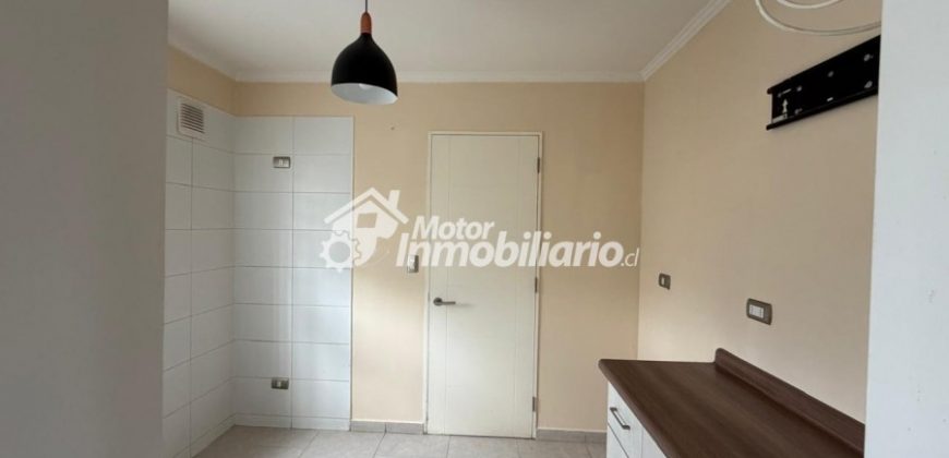ARRENDAMOS IMPECABLE CASA DE 3 DORMITORIOS Y 3 BAÑOS EN LA COMUNA DE PADRE LAS CASAS CON QUINCHO