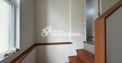 ARRENDAMOS IMPECABLE CASA DE 3 DORMITORIOS Y 3 BAÑOS EN LA COMUNA DE PADRE LAS CASAS CON QUINCHO