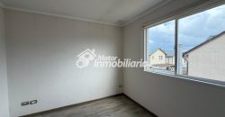 ARRENDAMOS IMPECABLE CASA DE 3 DORMITORIOS Y 3 BAÑOS EN LA COMUNA DE PADRE LAS CASAS CON QUINCHO