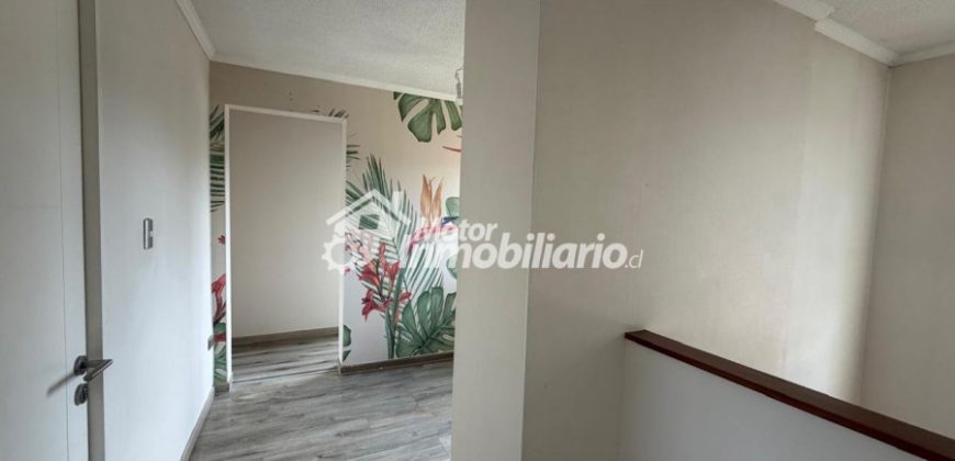ARRENDAMOS IMPECABLE CASA DE 3 DORMITORIOS Y 3 BAÑOS EN LA COMUNA DE PADRE LAS CASAS CON QUINCHO