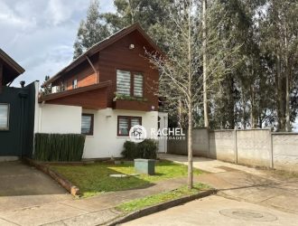 Ver EN VENTA CASA REMODELADA 4 DORMITORIOS, ALTOS DE MIRASUR, TEMUCO