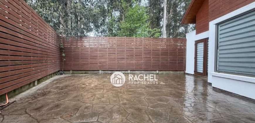 Ver EN VENTA CASA REMODELADA 4 DORMITORIOS, ALTOS DE MIRASUR, TEMUCO