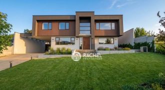 Se Vende Hermosa Casa Mediterránea Nueva en Condominio – Lomas del Carmen