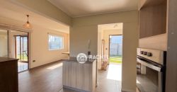 SE VENDE HERMOSA CASA CON GRAN TERRENO- Condominio Mediterráneo